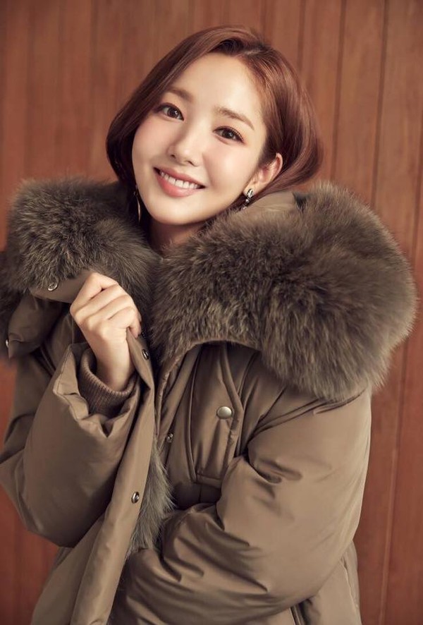 'Thư kí Kim' Park Min Young trút bầu tâm sự về tin đòn hẹn hò với Park Seo Joon ảnh 6