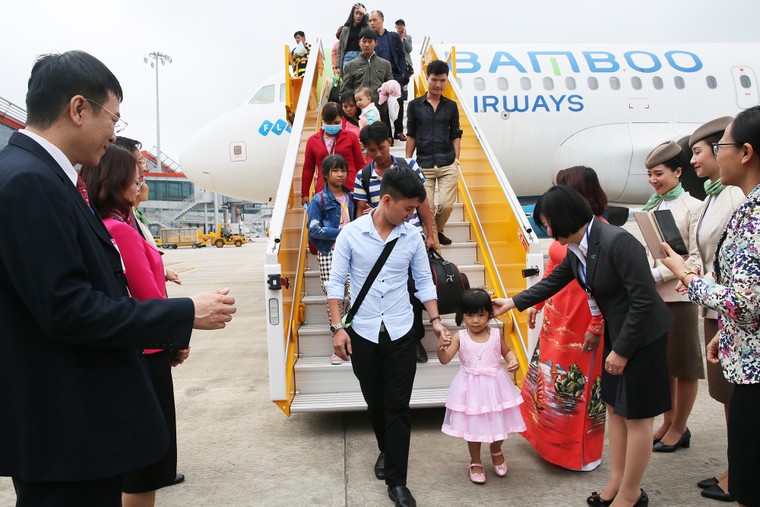 Hãng hàng không thứ ba mở đường bay tới Vân Đồn ngay sát Tết ảnh 3