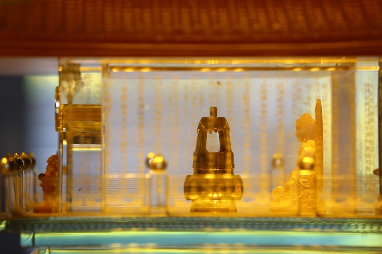 Đầu xuân, hành hương lên đỉnh Fansipan chiêm bái xá lợi Phật ảnh 2