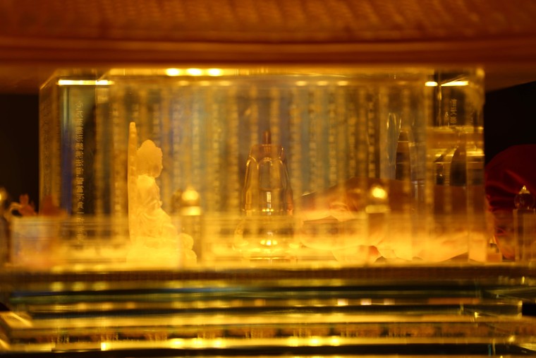 Đầu xuân, hành hương lên đỉnh Fansipan chiêm bái xá lợi Phật ảnh 4