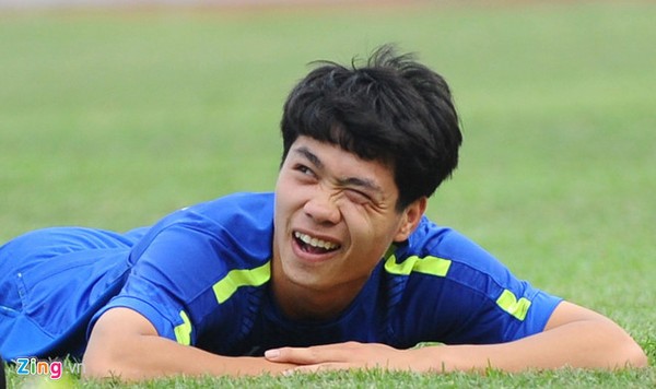 4 soái ca tuổi Hợi vạn người mê: Người là hot boy sân cỏ, người là vlogger triệu follower ảnh 6