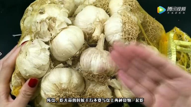 Cả gia đình 3 người chết vì ăn tỏi ngày Tết, chuyên gia tiết lộ sự thật ảnh 2