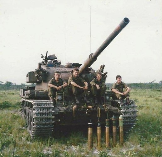 Cận cảnh cỗ xe tăng mạnh nhất của Quân đội Nam Phi ảnh 9