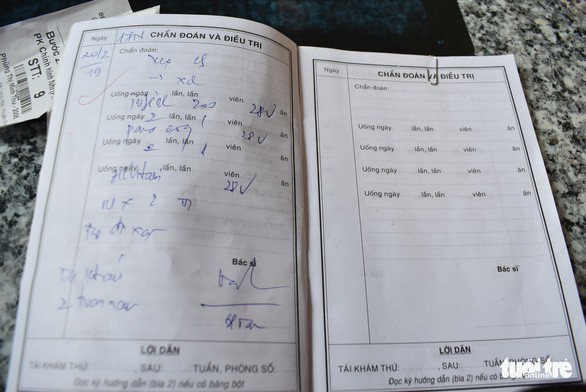 Yêu cầu làm rõ vụ thầy giáo đánh học sinh vẹo cột sống ở An Giang ảnh 1