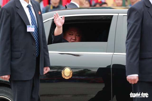 Chủ tịch Triều Tiên Kim Jong-un rời ga Đồng Đăng về Hà Nội ảnh 8
