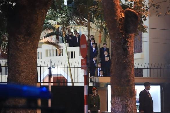 Hoạt động đầu tiên của Chủ tịch Kim Jong Un khi tới Hà Nội ảnh 7