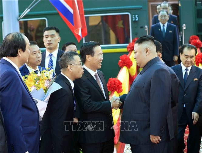 Chủ tịch Triều Tiên Kim Jong-un rời ga Đồng Đăng về Hà Nội ảnh 2