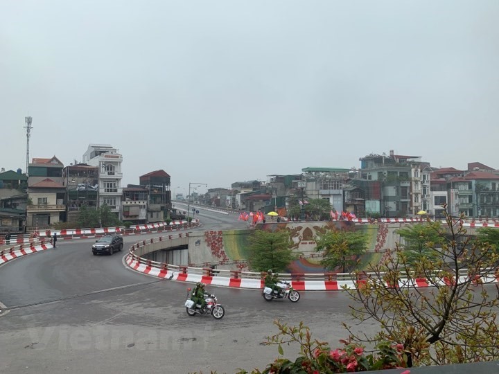 Toàn cảnh đoàn xe của Chủ tịch Triều Tiên Kim Jong-un tới Hà Nội ảnh 8