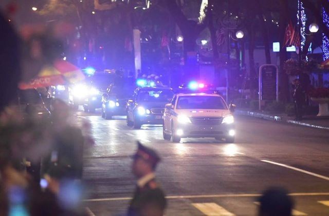 Tổng thống Trump và Chủ tịch Kim Yong-un ai là người đến điểm hẹn trước? ảnh 1