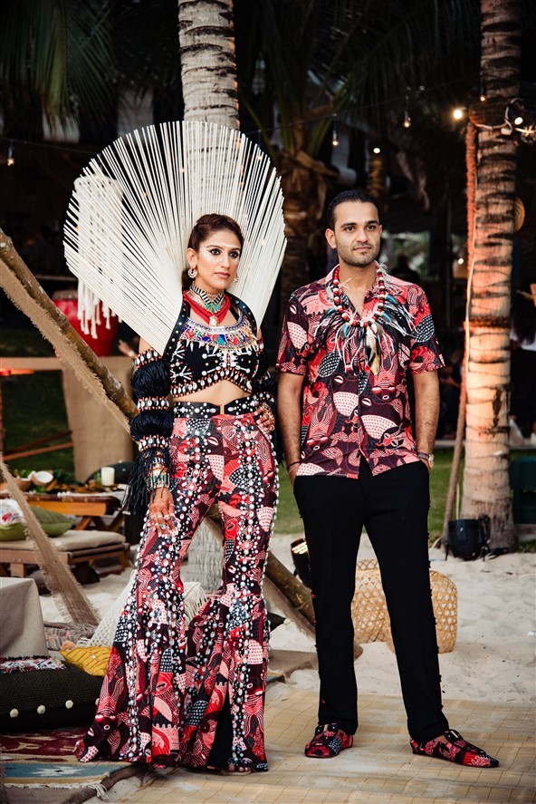 Choáng ngợp với đêm tiệc cưới phong cách thổ dân của tỷ phú Ấn Độ ảnh 4
