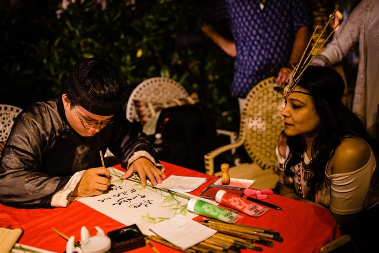 Choáng ngợp với đêm tiệc cưới phong cách thổ dân của tỷ phú Ấn Độ ảnh 8