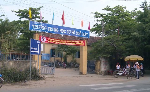 Buộc thôi học 1 tuần đối với 3 học sinh đánh bạn ở Phú Yên ảnh 2