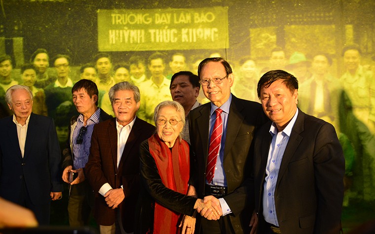 Kỷ niệm 70 năm Trường dạy làm báo đầu tiên của Việt Nam ảnh 1