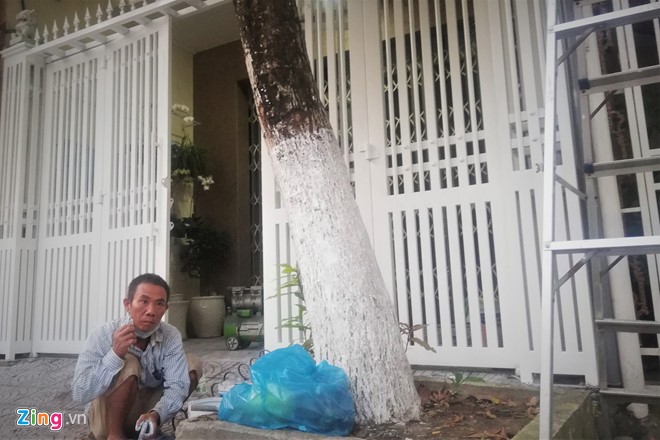 Truy tìm đối tượng ném chất bẩn, xịt sơn nhà cựu Viện phó VKS Đà Nẵng ảnh 1