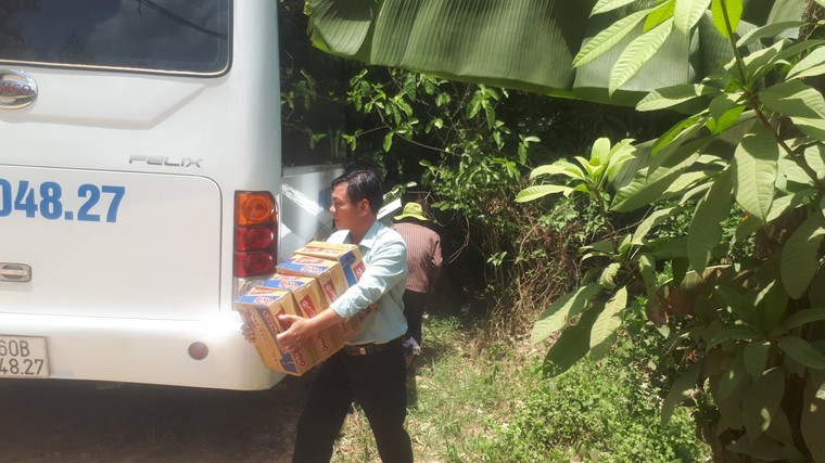 Chuyến đi của những tấm lòng nhân ái ảnh 3