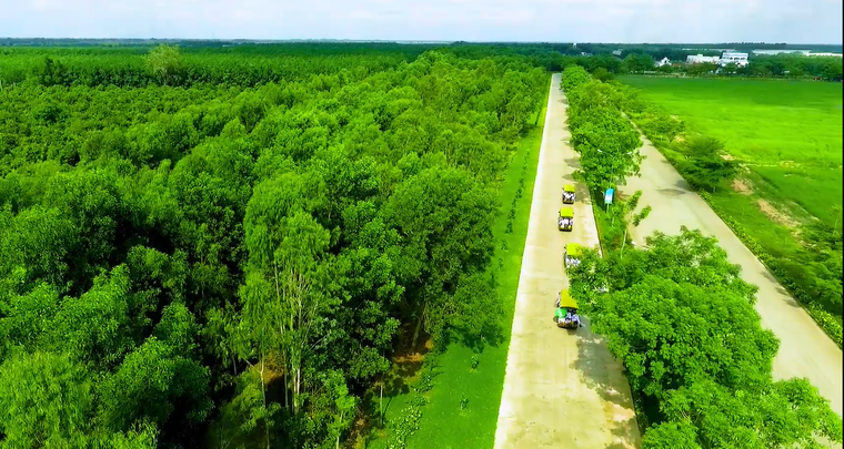 Check-in tại 'Resort' bò sữa siêu đẹp của Vinamilk Tây Ninh ảnh 2