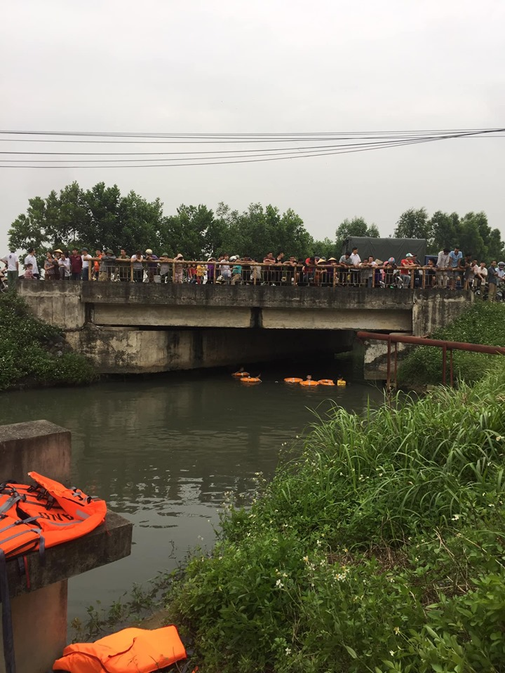 Nữ sinh lớp 8 dựng hiện trường giả nhảy sông tự tử vì bị bố mẹ mắng ảnh 1