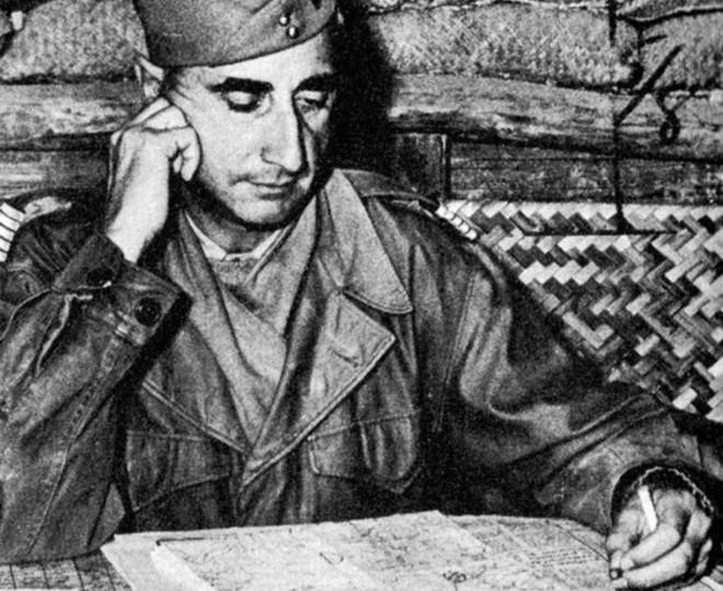 Tổng chỉ huy quân đội Pháp ở Đông Dương bấy giờ là?