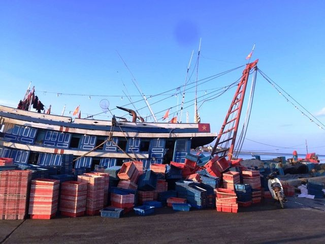 Vụ ngộ độc khí trong hầm cá: Thêm 1 ngư dân tử vong ảnh 1