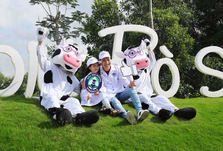 Diễn viên Mạnh Trường: 'Mong nhiều trẻ em được thụ hưởng chương trình sữa học đường hơn nữa' ảnh 3