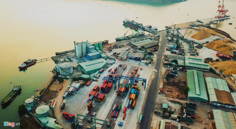 Cận cảnh cảng Quy Nhơn bị bán cổ phần với giá 'rẻ như cho' ảnh 7