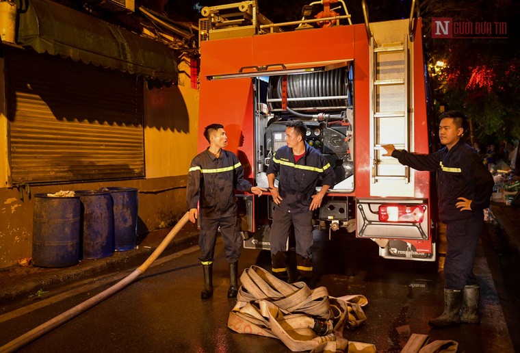 Hà Nội: Cháy quán bia hơi Hải Xồm, thực khách bỏ chạy tán loạn ảnh 2