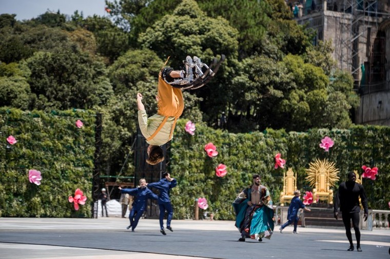 Nóng: Rò rỉ những hình ảnh đầu tiên của show Vũ hội ánh dương tại Bà Nà Hills ảnh 4