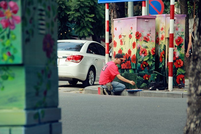 Những bốt điện nở hoa ảnh 5