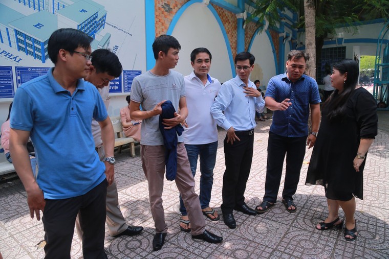 Hàng nghìn giảng viên lỉnh kỉnh lên đường coi thi THPT quốc gia 2019 ảnh 4