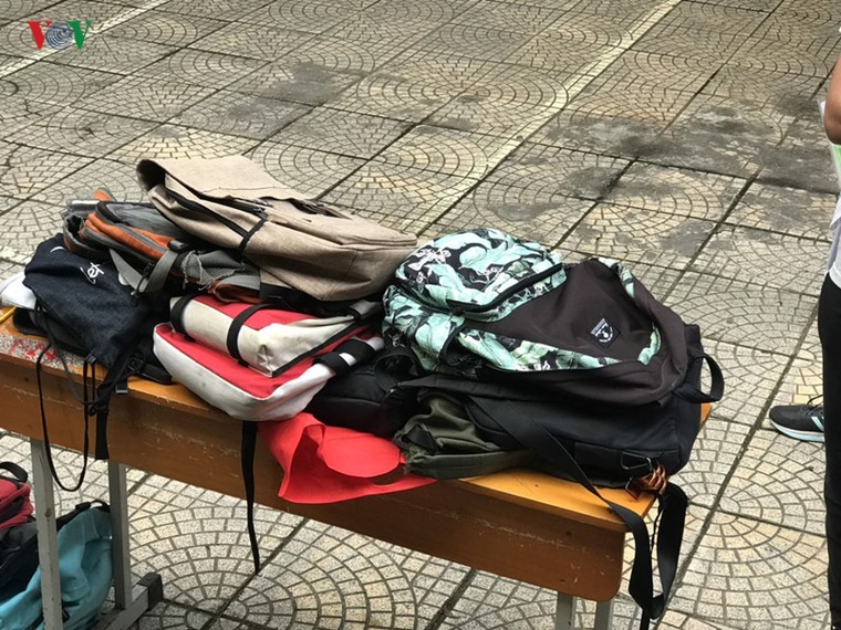 Thi THPT quốc gia: Thí sinh quên thẻ, nhập viện trước buổi thi Ngữ văn ảnh 19