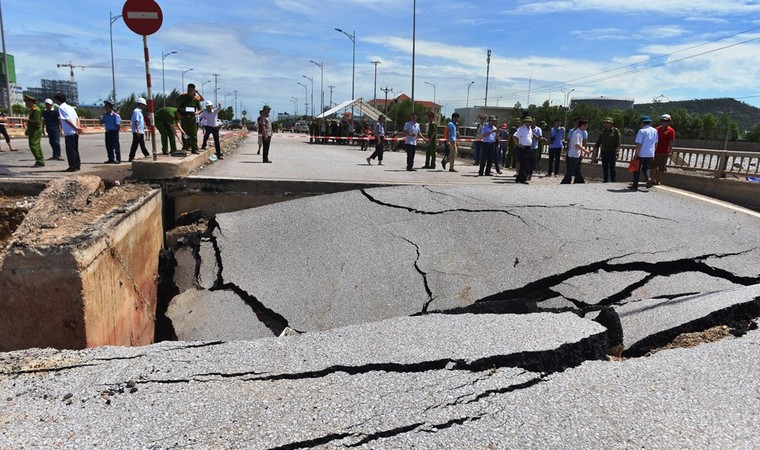 Toàn cảnh ‘hố tử thần’ khiến 5 người thương vong tại Thanh Hóa ảnh 4