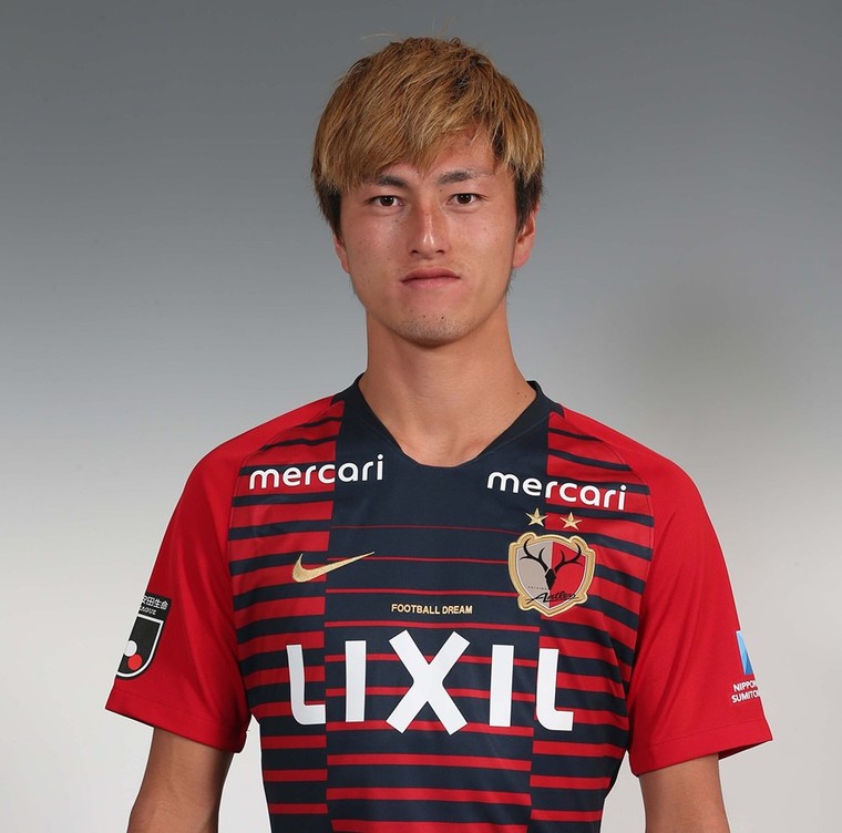 Công Phượng gặp áp lực lớn khi CLB Bỉ chiêu mộ thêm tiền đạo Nhật Bản ảnh 1