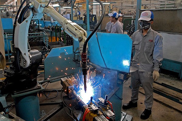 Từ 1/1/2021, tuổi nghỉ hưu sẽ tăng mỗi năm 3 tháng với nam, 4 tháng với nữ ảnh 1