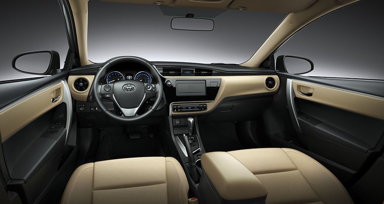 Toyota triển khai chương trình ưu đãi dành cho khách hàng mua xe Corolla Altis, Fortuner và Innova ảnh 3