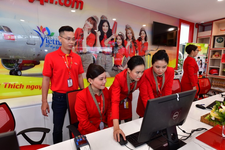 Vietjet khai trương phòng vé mới cùng tổ hợp dịch vụ toàn diện cho khách hàng ảnh 4