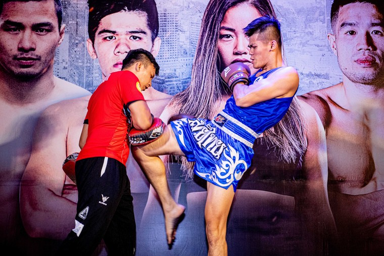 Các võ sĩ Việt Nam trình diễn kỹ năng võ thuật tại sự kiện ONE: IMMORTAL TRIUMPH Open Workout ảnh 3