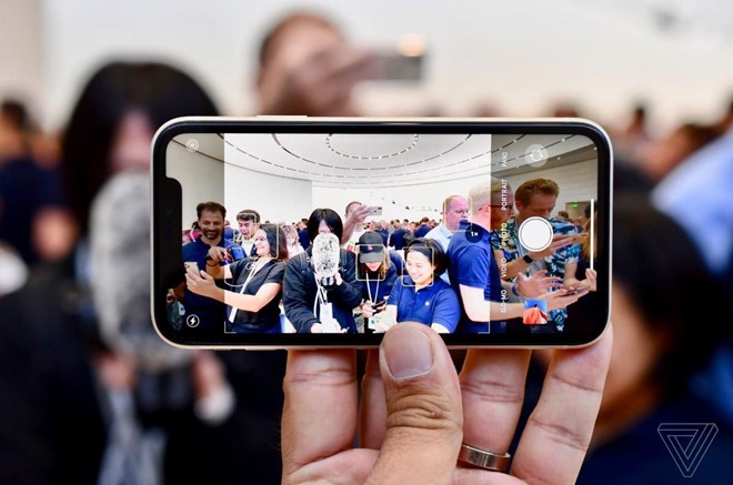 Cận cảnh 3 siêu phẩm iPhone 11, 11 Max/11 Pro vừa ra mắt ảnh 4
