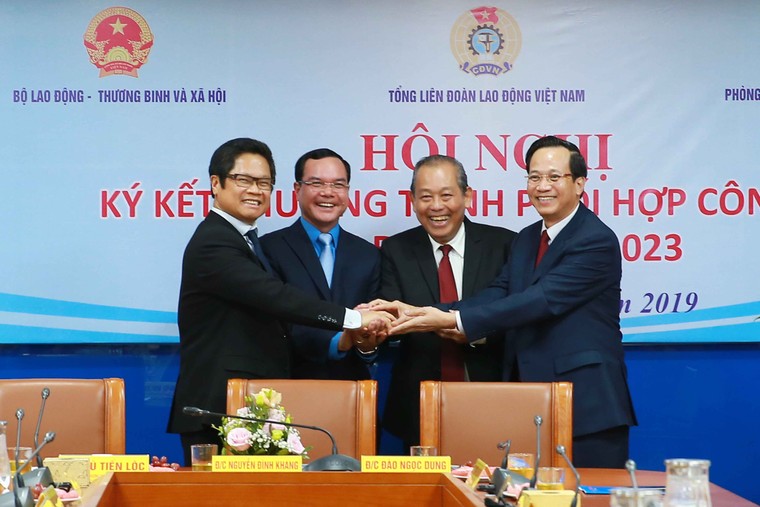 Phó Thủ tướng Thường trực dự Lễ ký kết hợp tác về quan hệ lao động ảnh 2