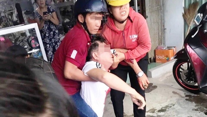 Đòi tiền không trả, em rể dùng dao đâm chết anh vợ ảnh 1