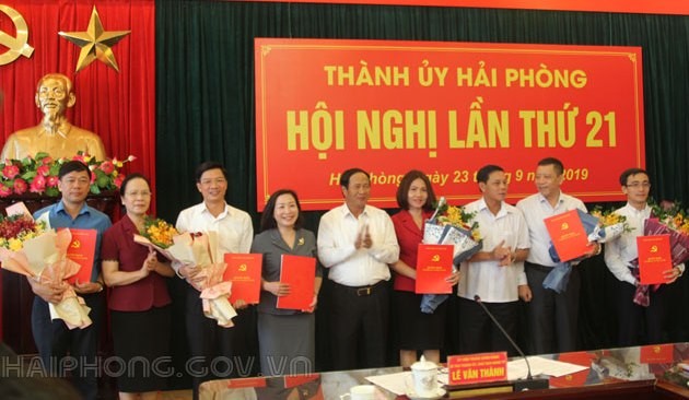 Ban Bí thư Trung ương Đảng chỉ định, chuẩn y nhân sự mới ảnh 2