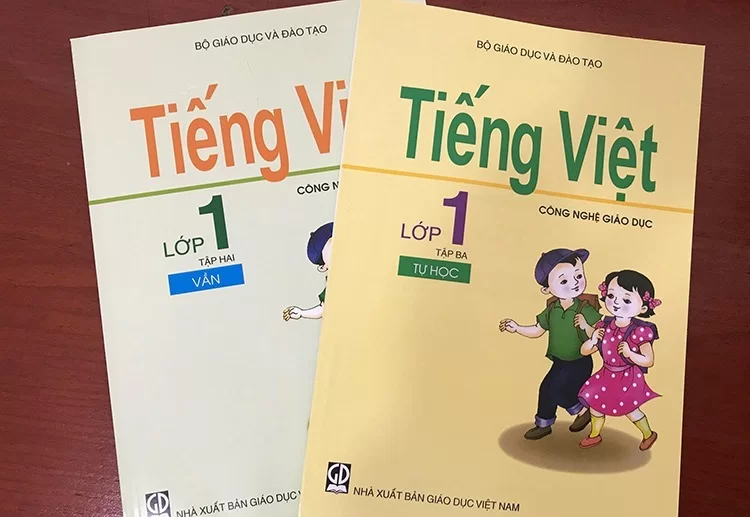 GS Hồ Ngọc Đại không có ý định sửa lại sách giáo khoa do mình chủ biên ảnh 1