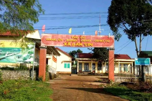 Kỷ luật nữ chủ tịch xã ở Đắk Nông vì sử dụng bằng cấp 3 giả ảnh 1