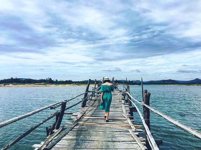 Cây cầu gỗ dài nhất nước ta có tên là gì?