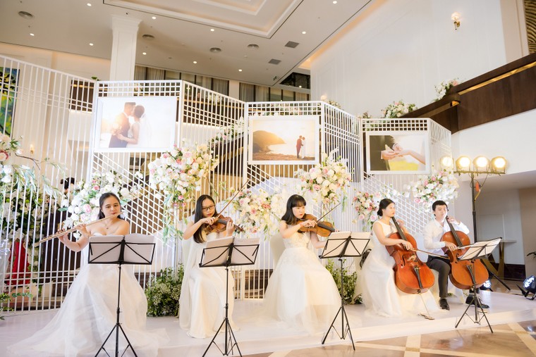 Không gian tiệc cưới như cổ tích tại FLC Hạ Long - Khách sạn Hội nghị hàng đầu châu Á ảnh 5