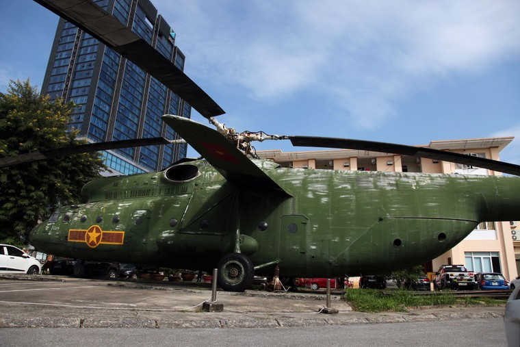 Chiếc trực thăng khổng lồ “huyền thoại” của Không quân Việt Nam tên là gì?