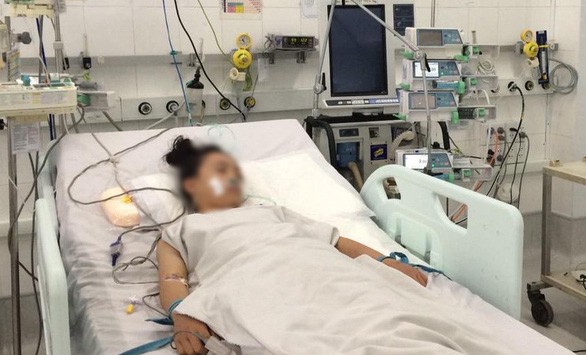 Cứu sống bé gái ngưng tim, ngưng thở vì viêm cơ tim tối cấp ảnh 1