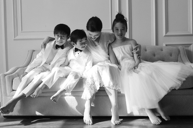 Hậu đám cưới, Đông Nhi và Ông Cao Thắng bất ngờ ra mắt MV 'Hôm nay mình cưới' ảnh 5