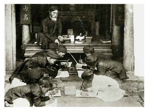 Trải qua 4 thế kỷ, ngôi làng này có bao nhiêu tiến sĩ Nho học?