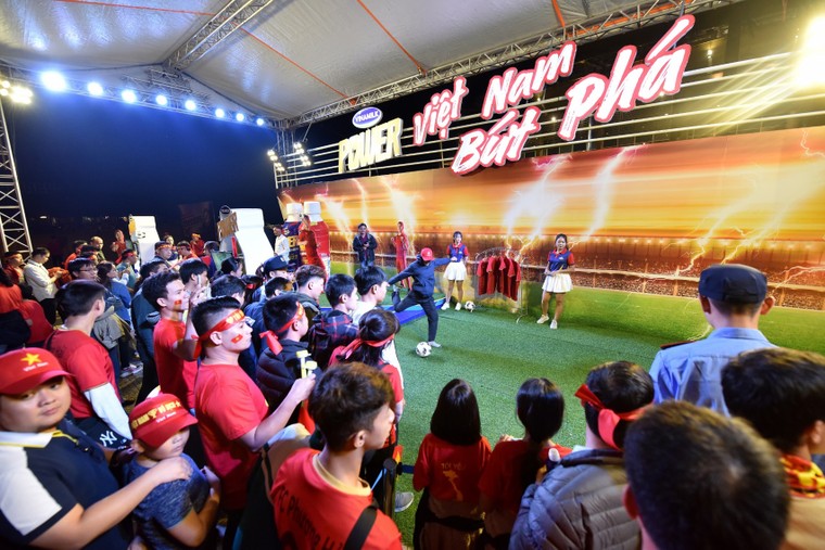 Nhìn từ chiến thắng UAE: Nền tảng thể lực - bệ phóng cho đội tuyển Việt Nam bay cao ảnh 5