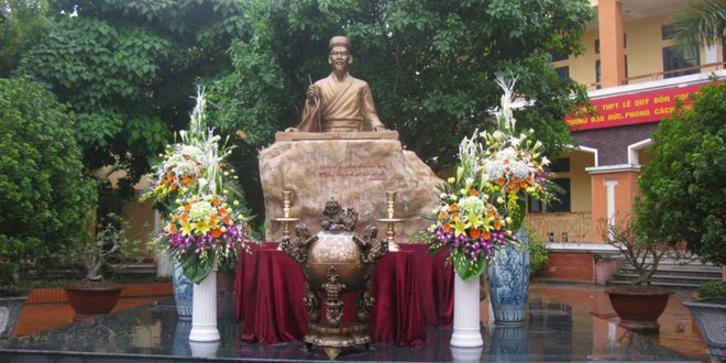 Lê Quý Đôn từng khiến sứ bộ nước nào phải khâm phục, khen ngợi?